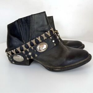 Circle G BY CORRAL Women's Harness Western Booties BLACK Round Toe